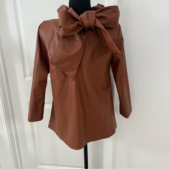 NWT TUCKERNUCK Cognac Leather Faye Blouse SZ XS EUC Faux Leather - Picture 4 of 6